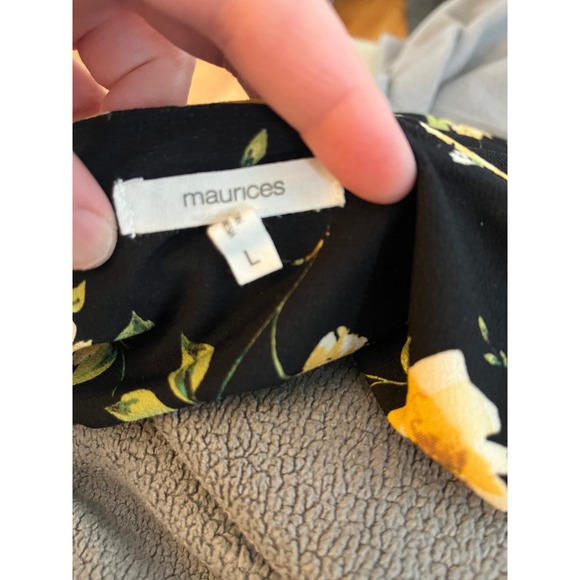 Maurices Womens Black Yellow Floral V-Neck Spaghetti Strap Camisole Top Large - Picture 3 of 4